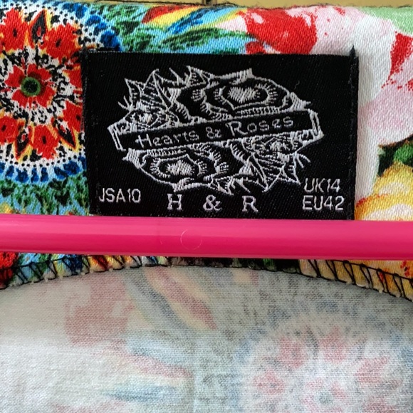 Hearts and Roses Dress - Picture 4 of 5